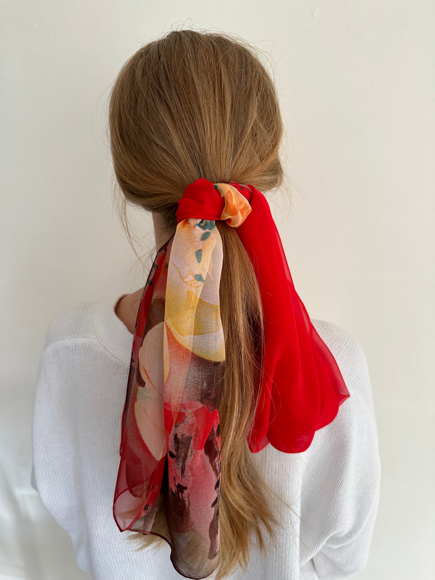 BEKKAMAY SCARVES