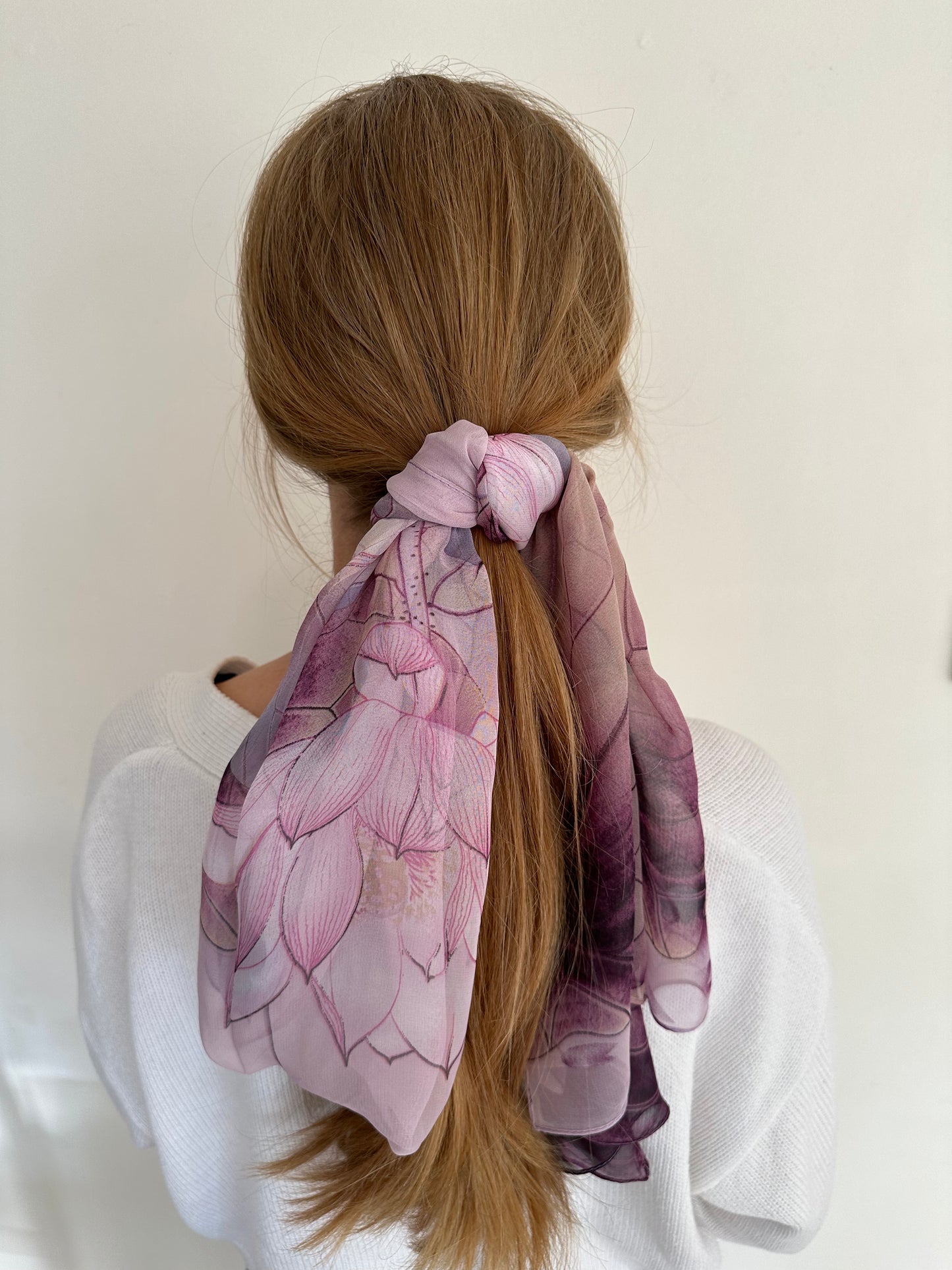 BEKKAMAY SCARVES